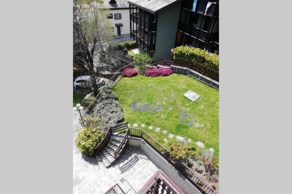 Ferrari'S: Bright Apartment With Magnificent View Chiesa in Valmalenco Exteriör bild