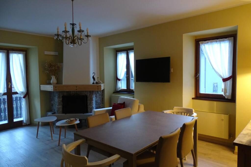 Ferrari'S: Bright Apartment With Magnificent View Chiesa in Valmalenco Exteriör bild