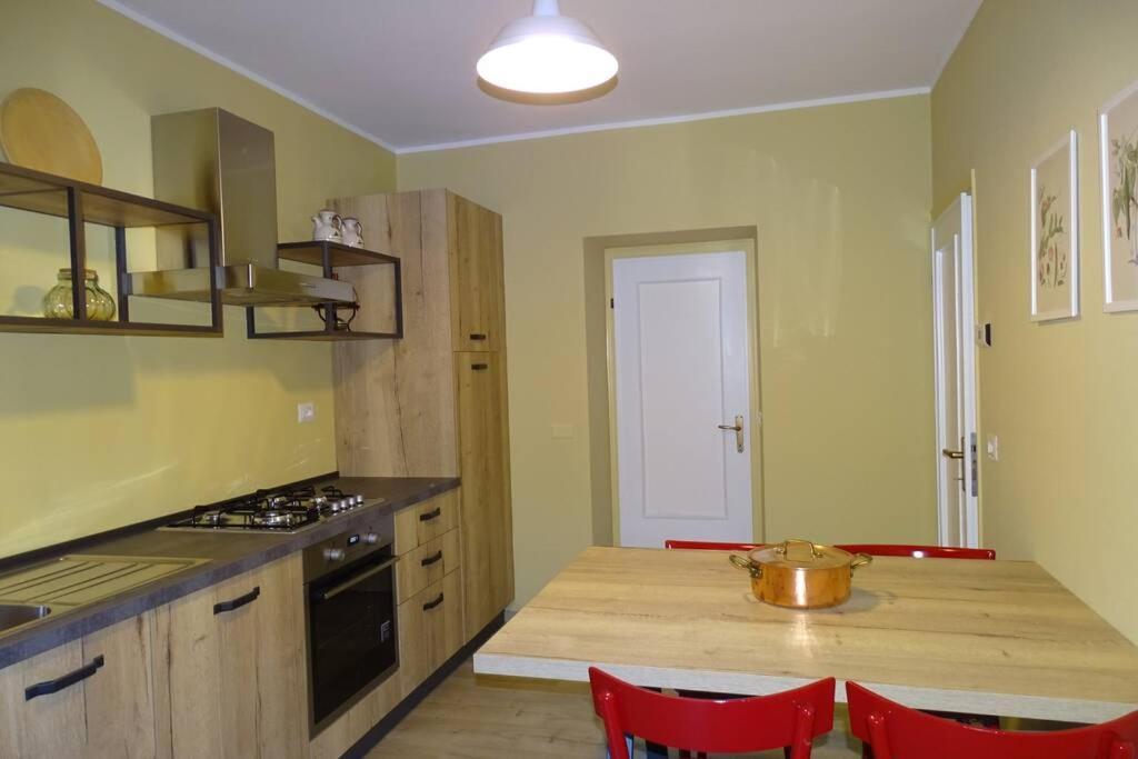 Ferrari'S: Bright Apartment With Magnificent View Chiesa in Valmalenco Exteriör bild